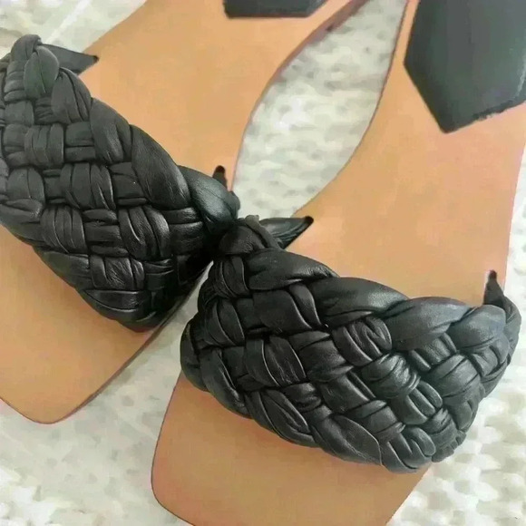 Marc Fisher Sandals - Picture 2 of 4